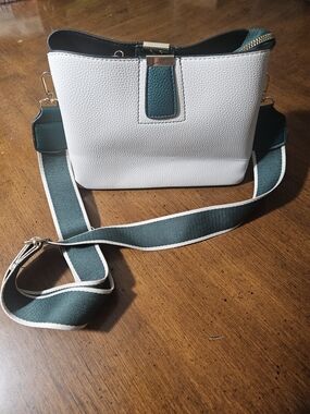 White/Green Small Pebbled Zip & Snap Women's Crossbody Bag Gold Hardware